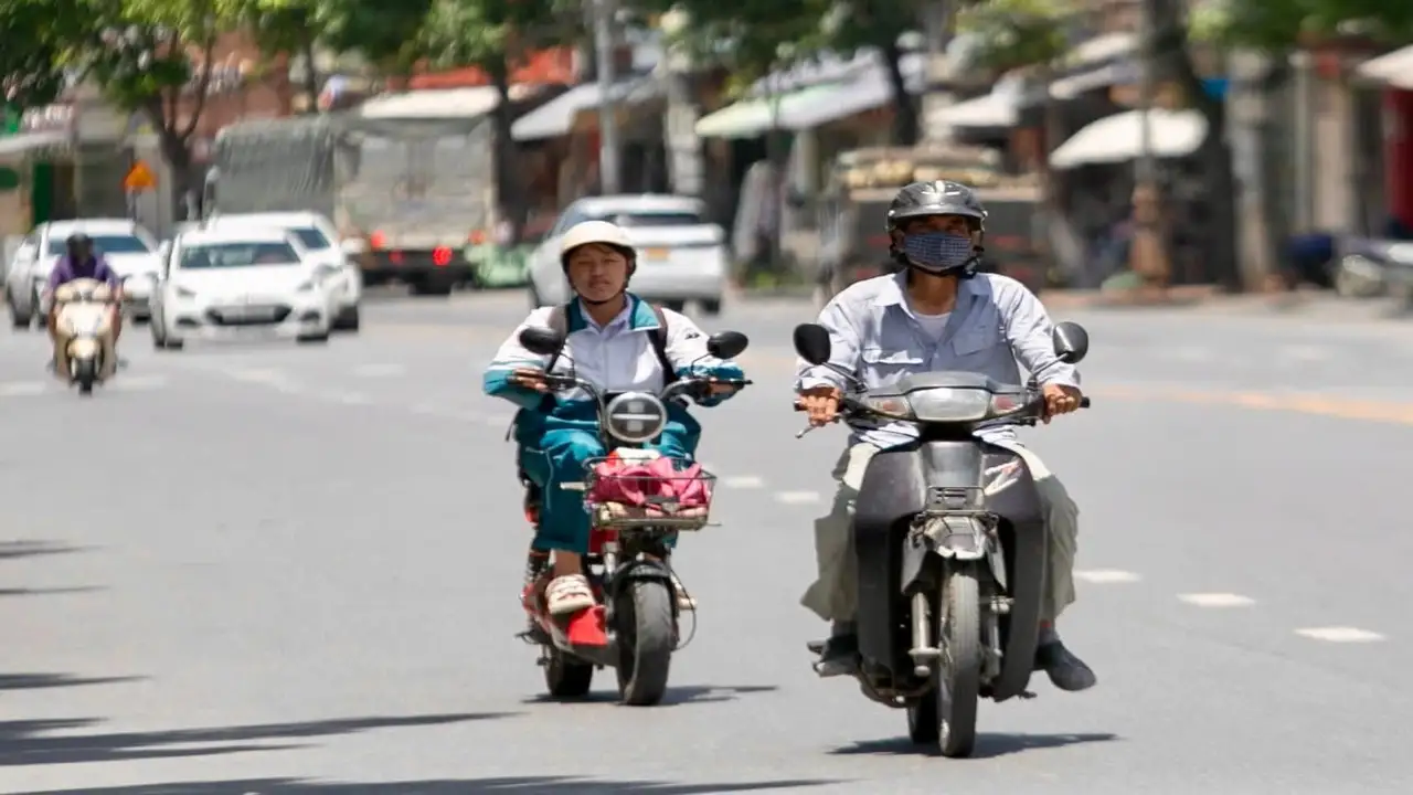 أرصاد هاي فونغ تتوقع طقساً مشمساً مع وصول الحرارة إلى 34 درجة مئوية